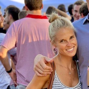 Meet your Posher, Devon